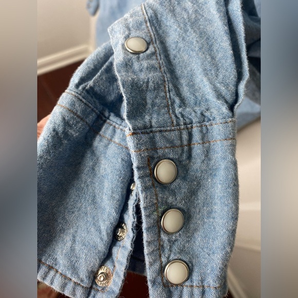 Wrangler Western Pearl Snap Men's Blue Denim Shirt - Picture 4 of 6